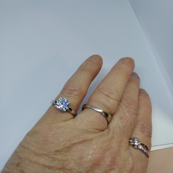 Sweet Moissanite Ring - Picture 5 of 16